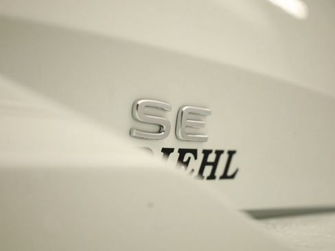 New 2026 Volkswagen Tiguan SE AWD/4WD image 37