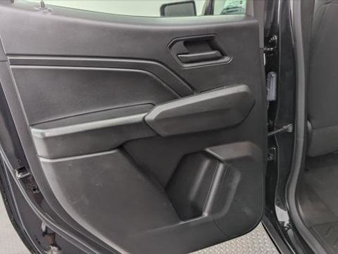 Used 2024 Chevrolet Colorado W/T RWD image 16