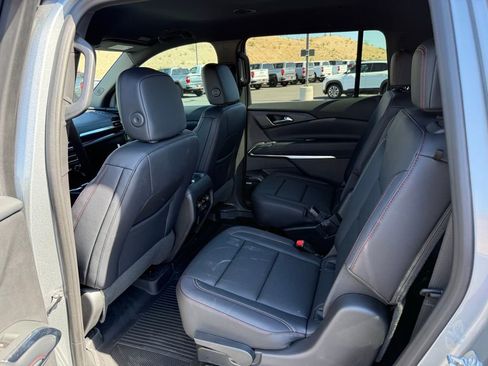 New 2026 Chevrolet Traverse Z71 w/ Enhanced Driving Package image 19