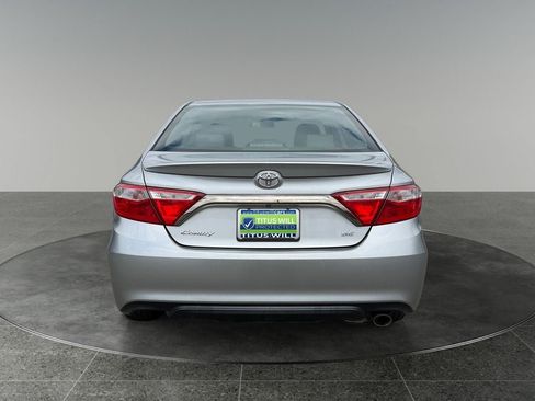 Used 2017 Toyota Camry SE FWD image 8