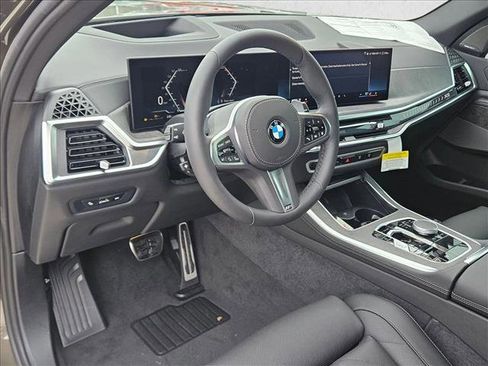 Used 2026 BMW X5 sDrive40i RWD image 9
