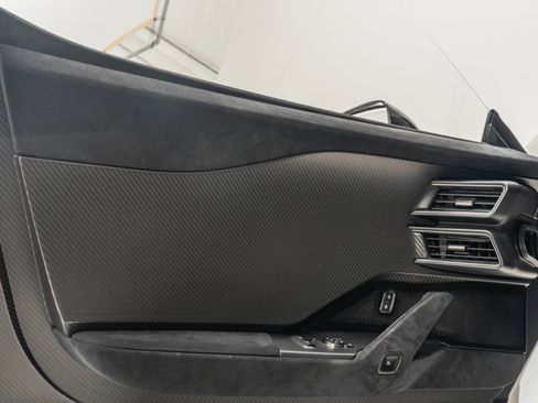 Used 2020 Ford GT image 47