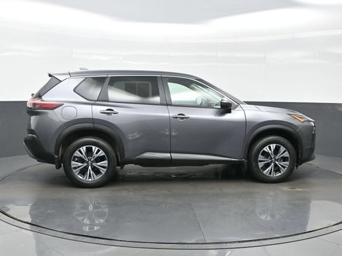 Used 2022 Nissan Rogue SV AWD/4WD image 7
