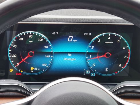 Used 2022 Mercedes-Benz GLE 350 4MATIC image 19