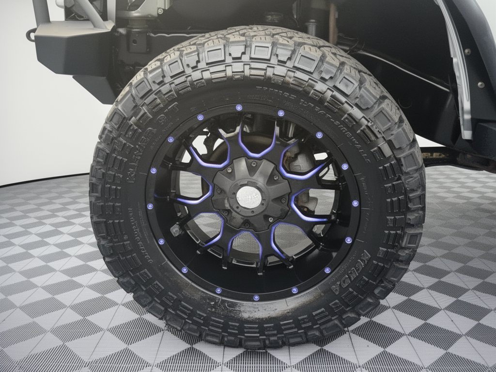 Used 2015 Jeep Wrangler Unlimited Rubicon AWD/4WD image 13