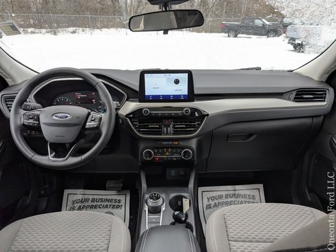 Used 2022 Ford Escape SE w/ SE Sport Appearance Package image 14