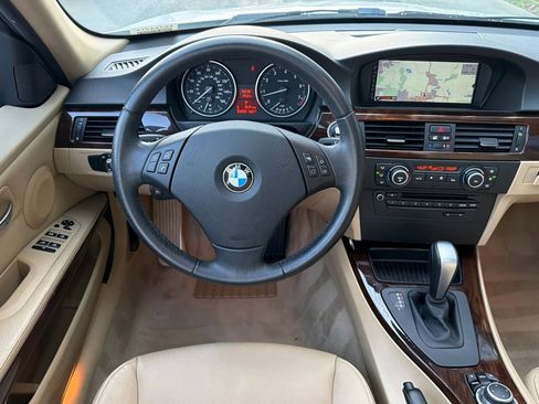 Used 2011 BMW 328i 328i image 18