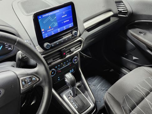 Used 2020 Ford EcoSport SE w/ SE Convenience Package image 28