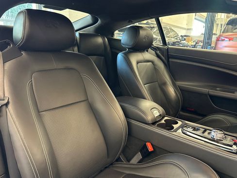 Used 2014 Jaguar XKR R image 27
