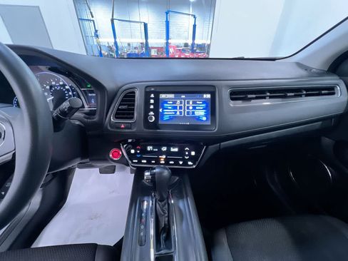 Used 2022 Honda HR-V EX image 23