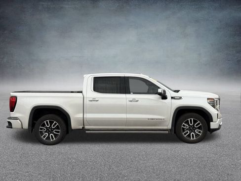Used 2024 GMC Sierra 1500 Denali image 2