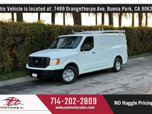 Used 2015 Nissan NV 2500 SV image 11