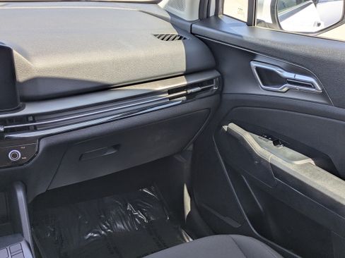 Certified 2026 Kia Sportage LX FWD image 18
