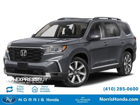 Used 2025 Honda Pilot Touring image 1