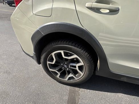 Used 2016 Subaru Crosstrek 2.0i Limited AWD/4WD image 1