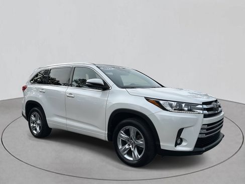 Used 2019 Toyota Highlander Limited image 8