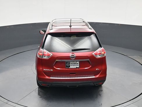 Used 2016 Nissan Rogue SL w/ SL Premium Package image 31