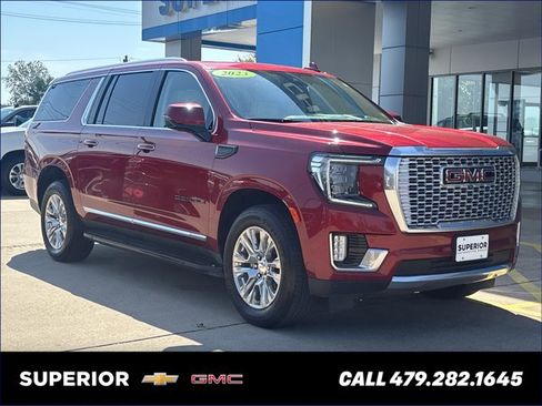 Used 2023 GMC Yukon XL Denali w/ LPO, Floor Liner Package AWD/4WD image 1