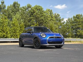 Used 2025 MINI Cooper S FWD video 2