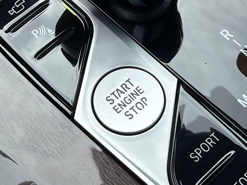 Used 2023 BMW X5 xDrive40i w/ Premium Package image 37