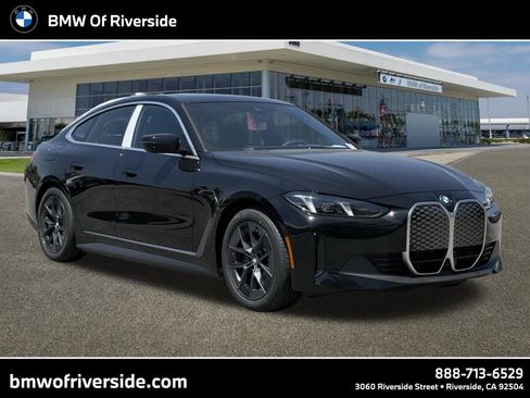 New 2026 BMW i4 eDrive40 w/ Premium Package RWD image 1