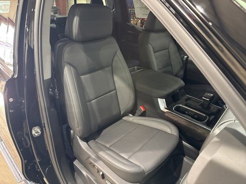 New 2026 GMC Sierra 1500 SLT w/ SLT Premium Plus Package image 44