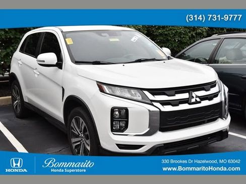 Used 2021 Mitsubishi Outlander Sport SE FWD image 1