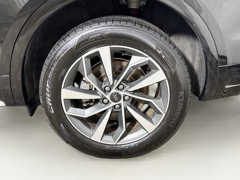 Used 2023 Audi Q5 2.0T Premium Plus w/ Premium Plus Package AWD/4WD image 30
