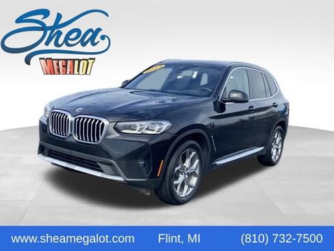 Used 2022 BMW X3 xDrive30i AWD/4WD image 1