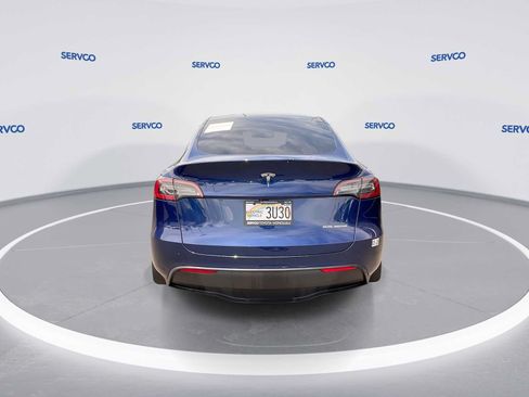 Used 2024 Tesla Model Y Long Range AWD/4WD image 7