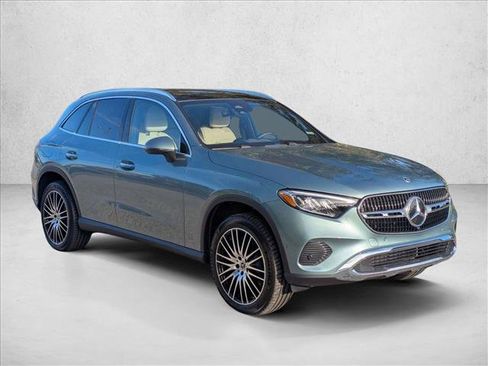 Certified 2026 Mercedes-Benz GLC 300 image 7