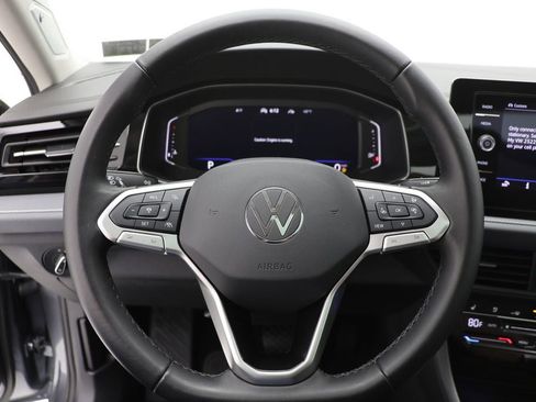 Used 2025 Volkswagen Jetta SEL image 19