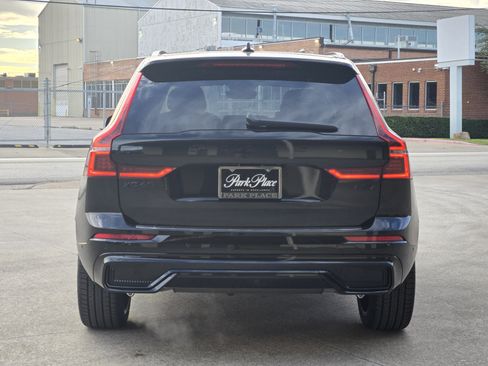 New 2026 Volvo XC60 B5 Ultra w/ Protection Package Premier image 8