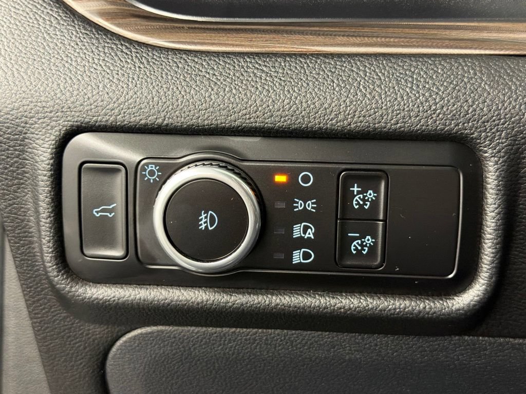 Used 2023 Ford Explorer Limited RWD image 29
