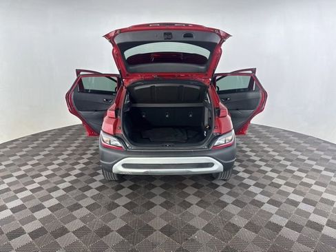 Used 2023 Hyundai Kona SEL FWD image 16