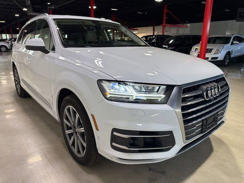 Used 2019 Audi Q7 3.0T Prestige w/ Prestige Package AWD/4WD image 8
