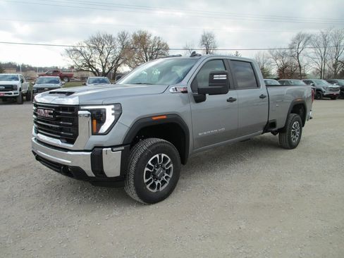 New 2026 GMC Sierra 3500 Pro image 10
