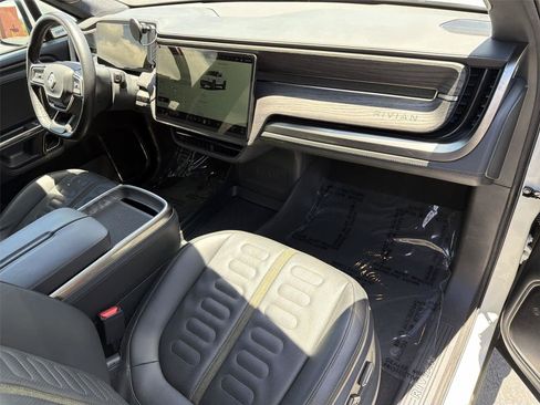 Used 2023 Rivian R1T Adventure AWD/4WD image 13