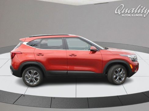 Used 2024 Kia Seltos S image 3