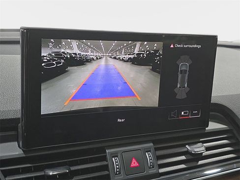 Used 2023 Audi Q5 2.0T Premium w/ Convenience Package image 22