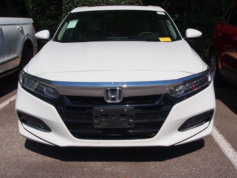 Used 2020 Honda Accord EX image 3