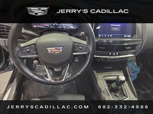 Used 2024 Cadillac CT5 V Blackwing w/ Carbon Fiber Package 2 RWD image 11