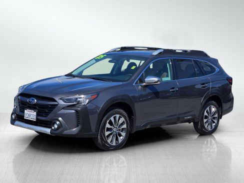 Certified 2025 Subaru Outback Touring w/ Popular Package #2 AWD/4WD image 8