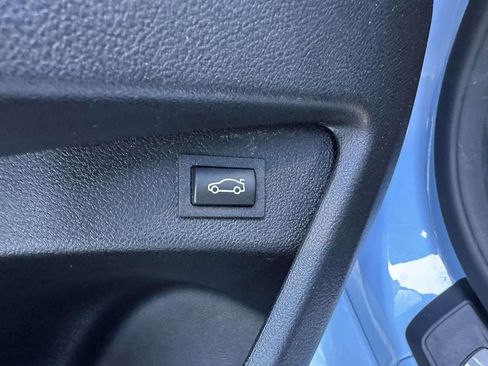 Used 2023 BMW M2 w/ Lighting Package RWD image 20