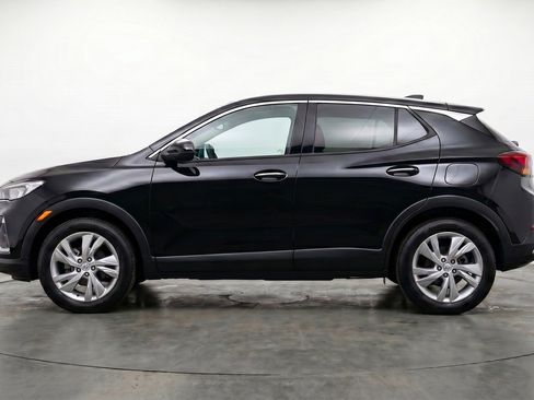 Used 2025 Buick Encore GX Preferred AWD/4WD image 5