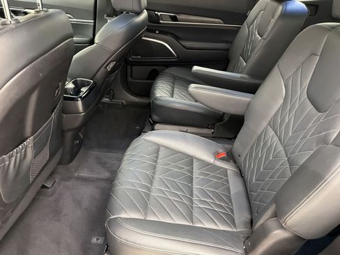 Used 2024 Kia Telluride SX X-Pro AWD/4WD image 23
