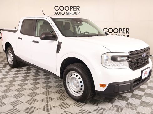 Used 2022 Ford Maverick XL w/ Equipment Group 100A Standard AWD/4WD image 1