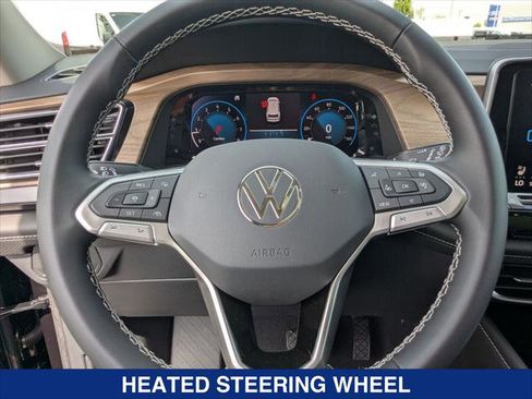 New 2026 Volkswagen Atlas SE FWD image 12