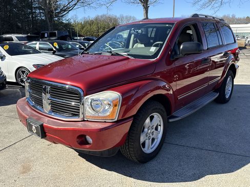 Used 2006 Dodge Durango Limited w/ Trailer Tow Group image 3