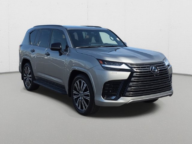 New 2026 Lexus LX 600 4WD w/ Luxury Package image 3